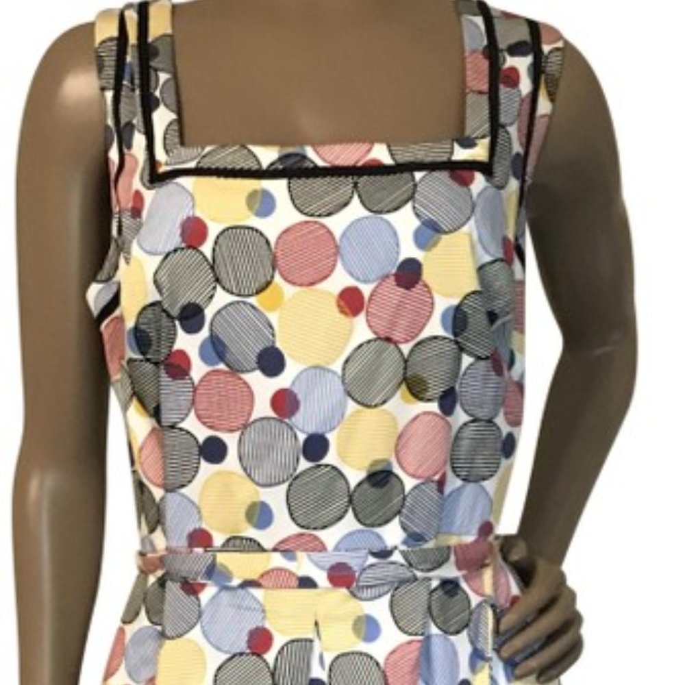 Anne Klein White with Red Yellow Blue and Black